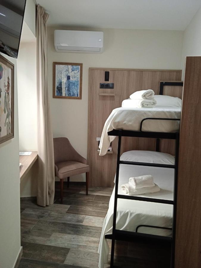 Hospedium Dlj Hostal Tematico Desde La Juderia Arjona Kültér fotó
