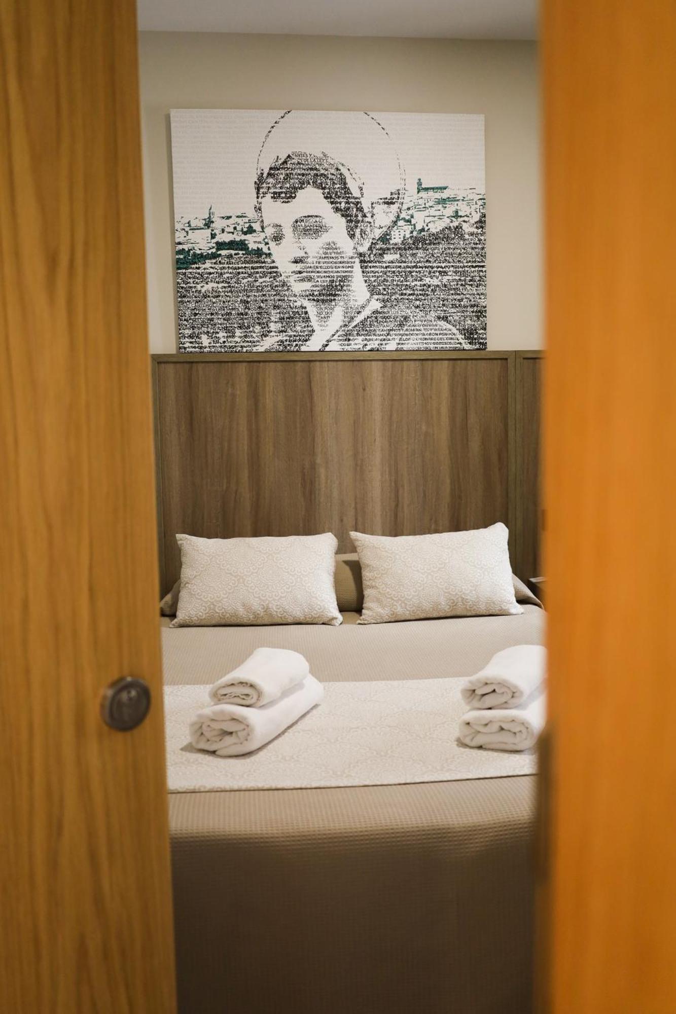Hospedium Dlj Hostal Tematico Desde La Juderia Arjona Kültér fotó